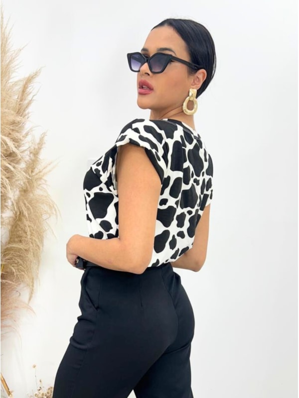 image_e72a0204-1bf3-4893-b1ea-7a9c4eaec8a6