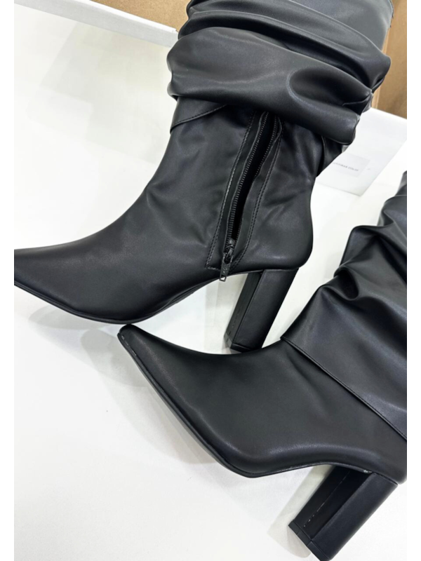 image_ea184276-2566-45b5-a967-0cc19cf3dd81