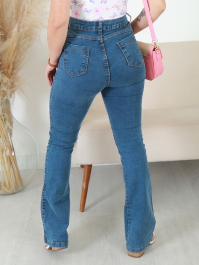 CALÇA JEANS FLARE ESTEFÂNIA