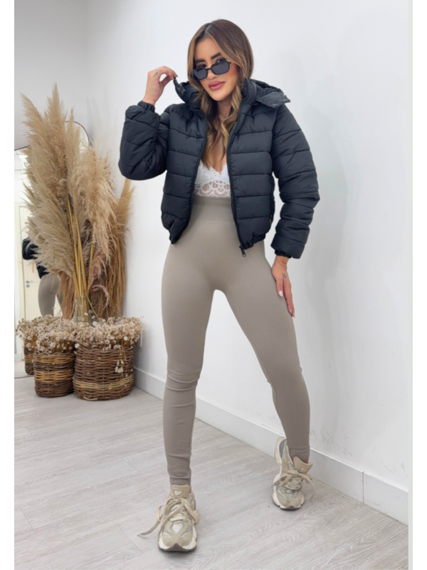 image_eb74f2c6-9a42-4c63-a0b6-8ec34455d9ba