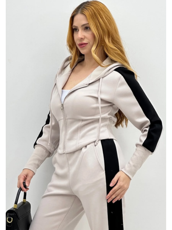 image_7fae131a-8dcc-44b3-bc2e-95690ed91b8c